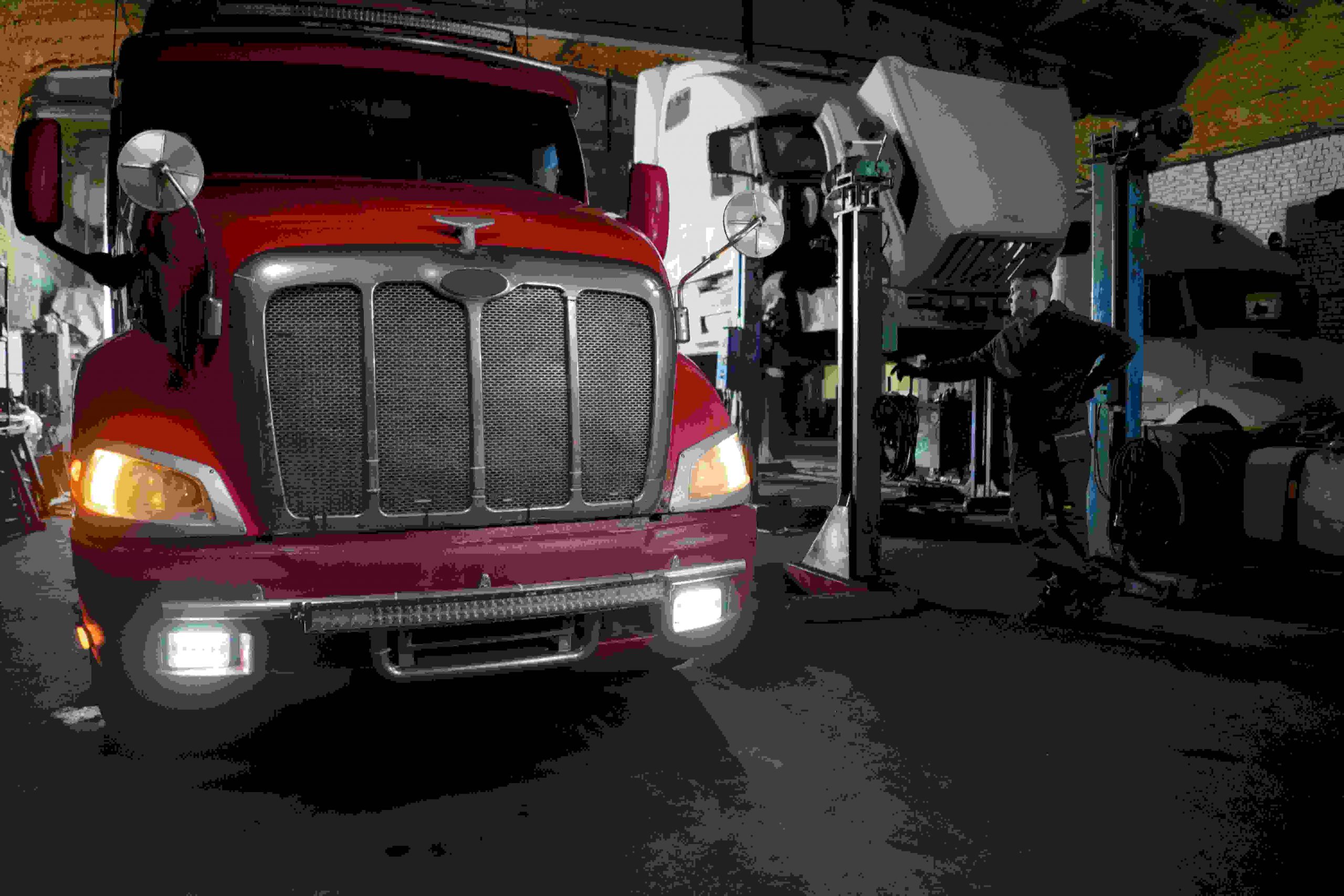 The Importance of Fleet Repair Services for Your Business