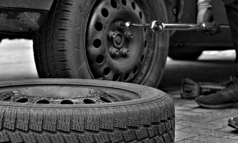 Differences: Wheel Alignment Vs. Front End Alignment