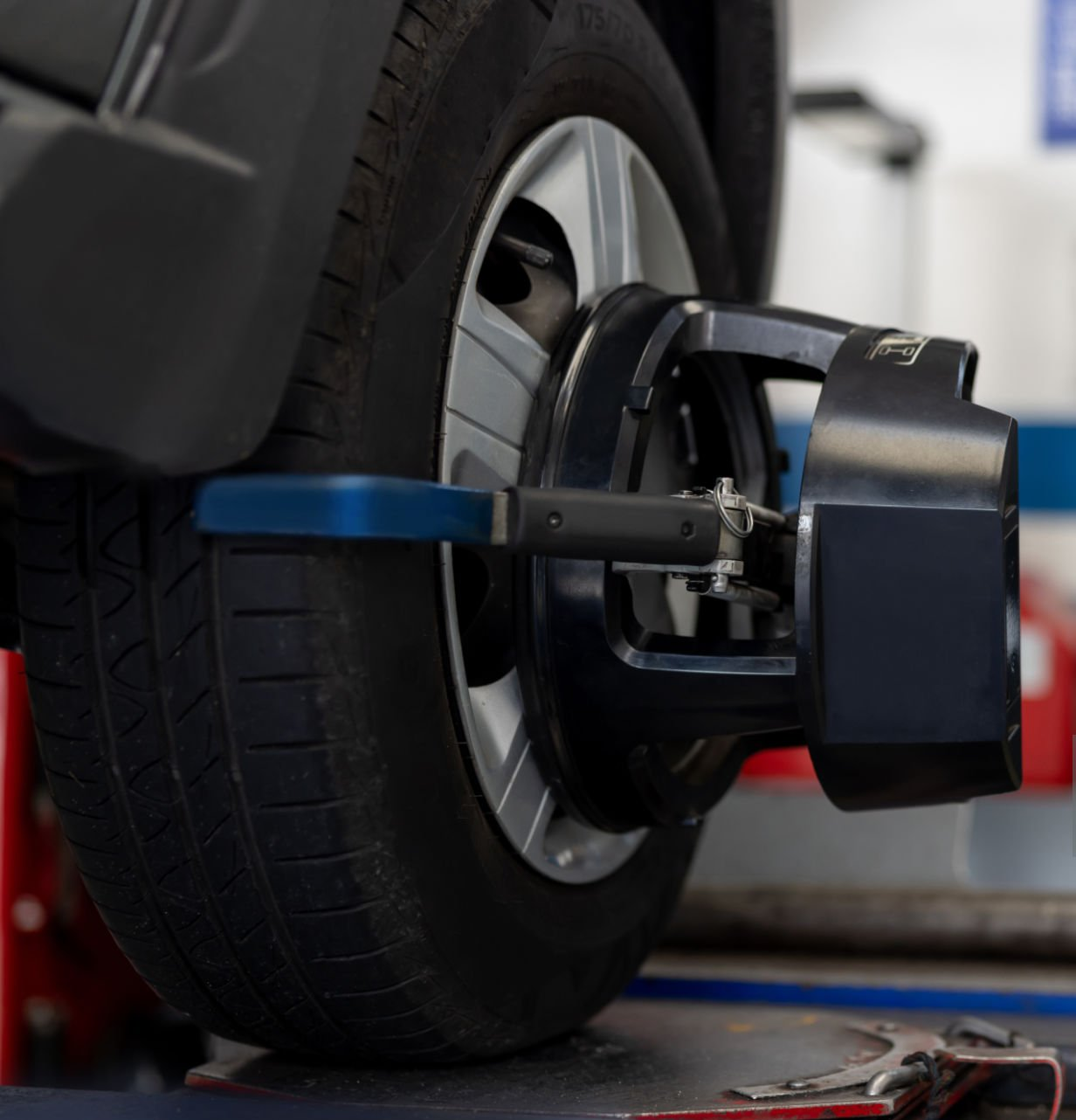The Benefits of Regular Wheel Alignment Checks